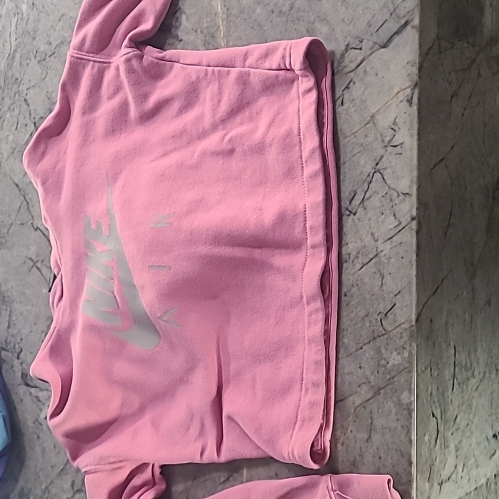 Cropped sweatshirt